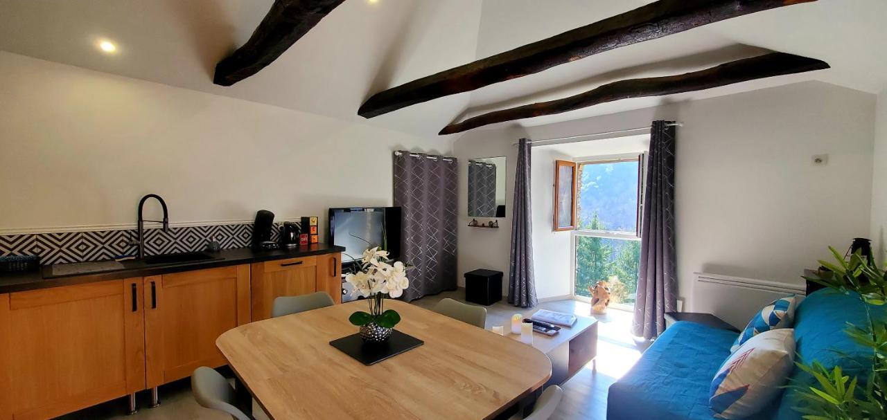 Gite De Combelebouze En Cevennes - Cosy, Confort Et Climatise - 3 Etoiles Saint-Privat-de-Vallongue Exterior photo