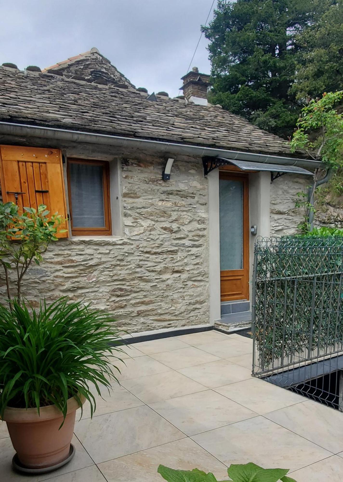 Gite De Combelebouze En Cevennes - Cosy, Confort Et Climatise - 3 Etoiles Saint-Privat-de-Vallongue Exterior photo